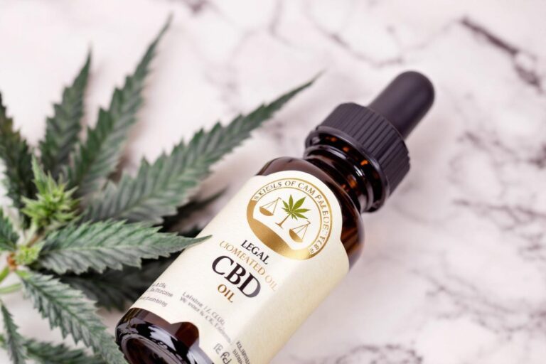 Est-ce que le CBD est de la drogue : statut légal et explications